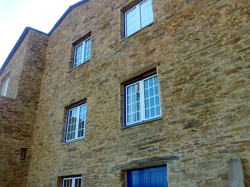 Caixilharia de Alumínio